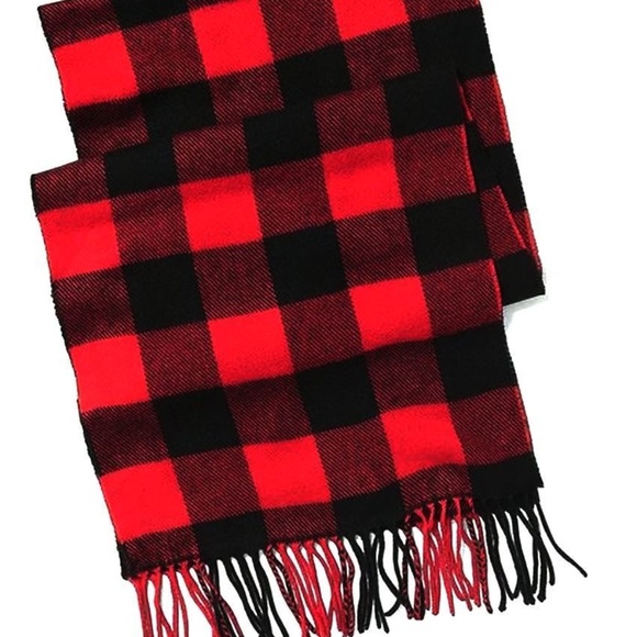 Old Navy Accessories - Old Navy Patterned Flannel Scarf for Men